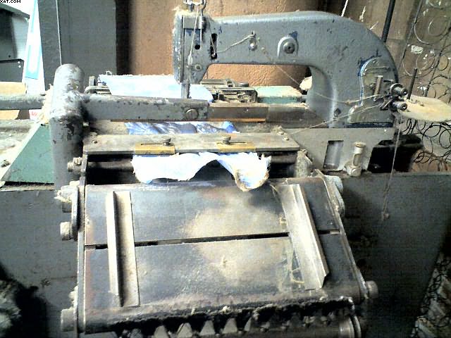 UNITED MATTRESS Border/Pocket Machine,